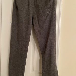 Women’s Nike sweatpants
